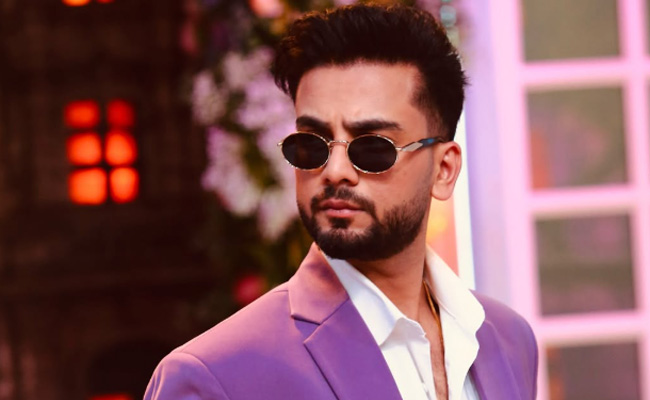 Snake venom case: SC quashes FIR, proceedings against YouTuber Elvish Yadav